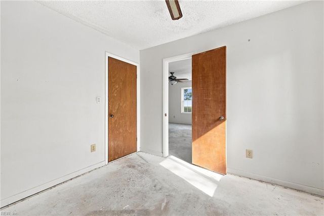 1709 Placid CT, Virginia Beach, VA 23453