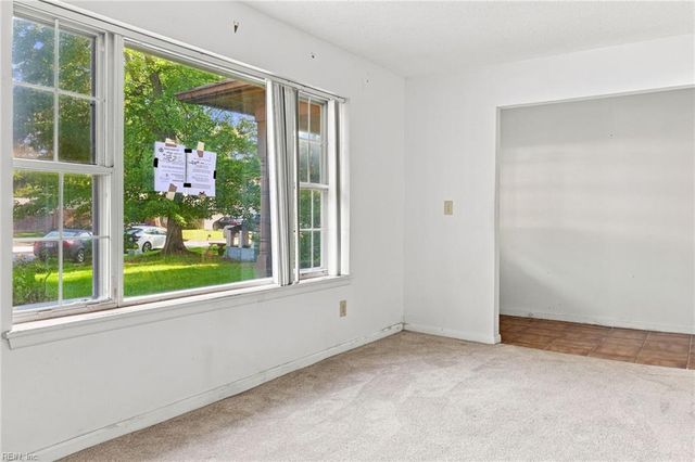 1709 Placid CT, Virginia Beach, VA 23453