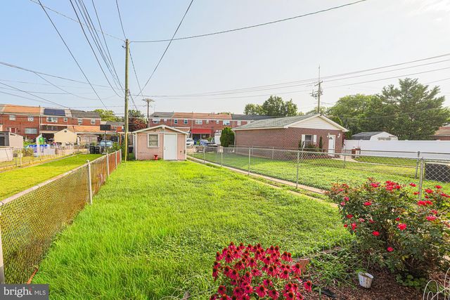 1021 FOXCHASE LN, Essex, MD 21221