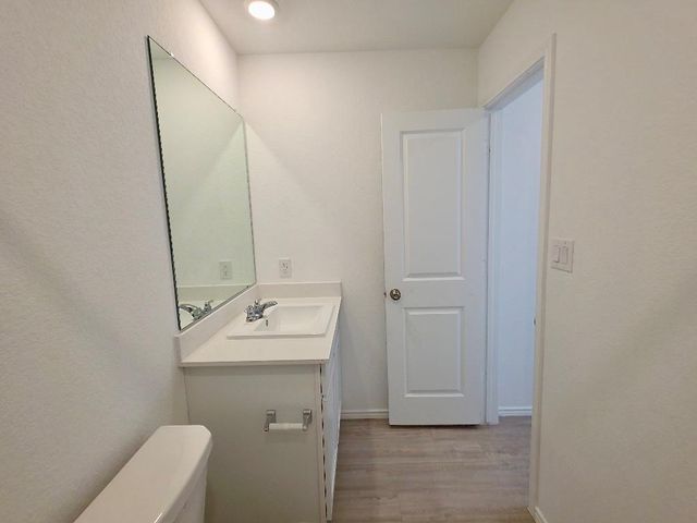 256 Northern Pintail DR, Kyle, TX 78640