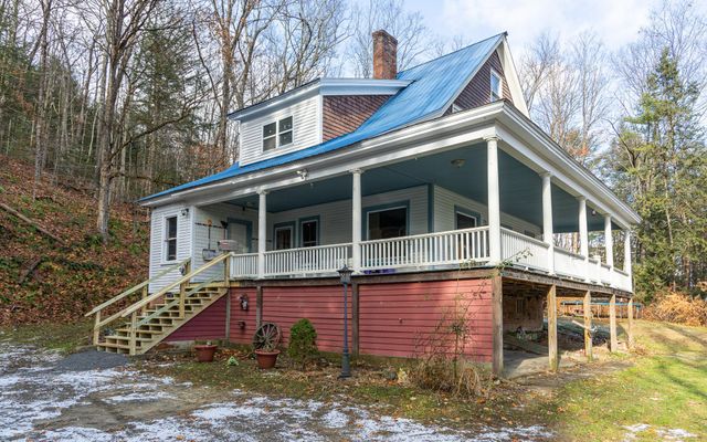 10 King Street, Rockingham, VT 05101