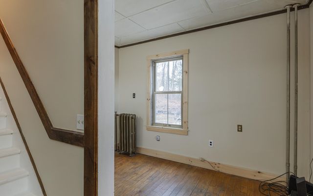 10 King Street, Rockingham, VT 05101