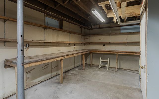 10 King Street, Rockingham, VT 05101