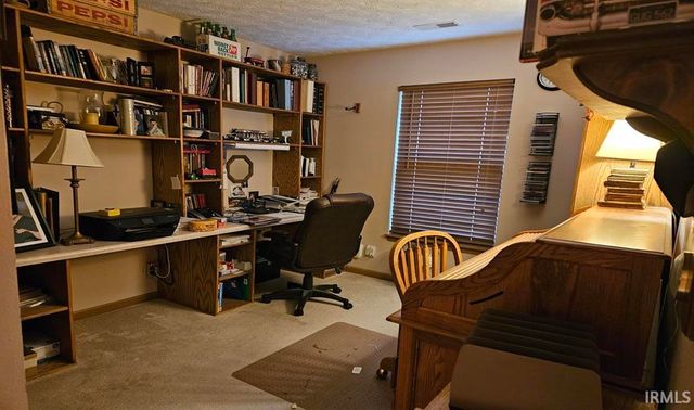 281 Bluegrass Drive, Lafayette, IN 47905