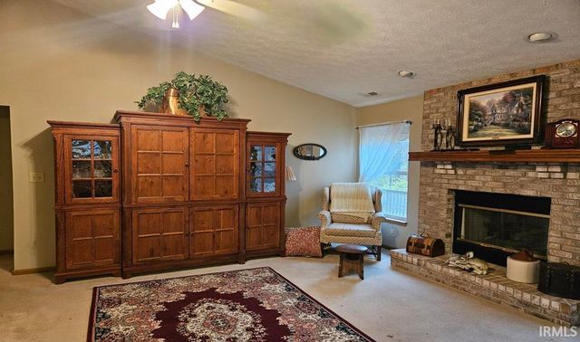 281 Bluegrass Drive, Lafayette, IN 47905