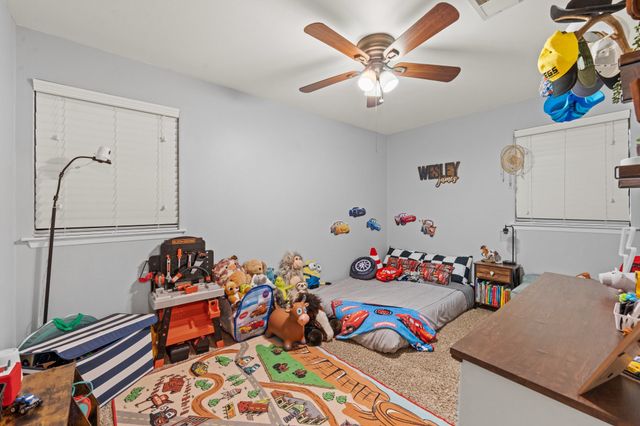 311 Robin Court, Burleson, TX 76028