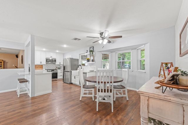 311 Robin Court, Burleson, TX 76028
