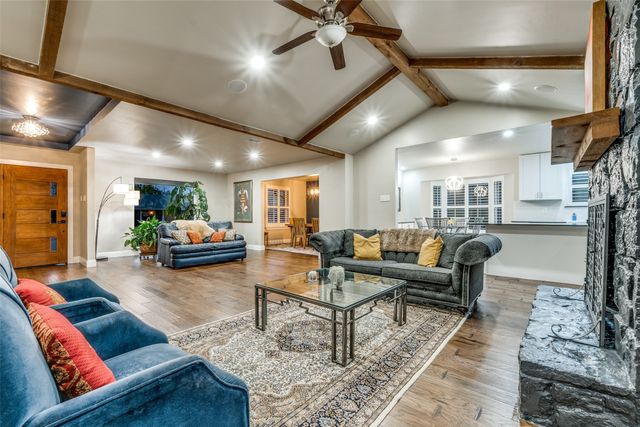 3135 Timberview Road, Dallas, TX 75229