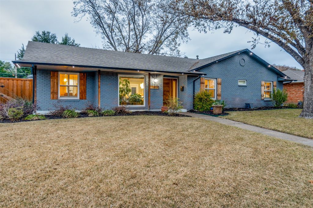 3135 Timberview Road, Dallas, TX 75229