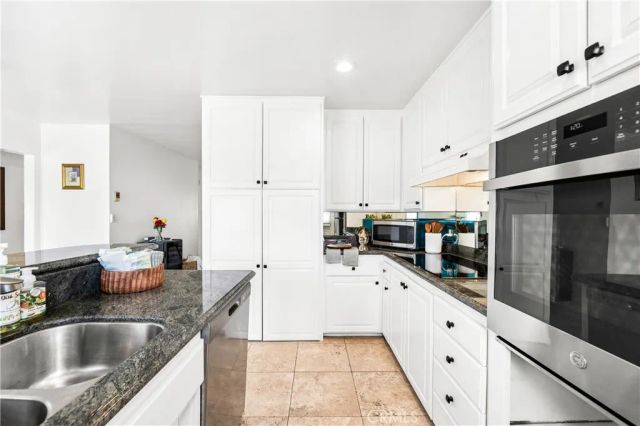1228 Rutland Rd 5, Newport Beach, CA 92660