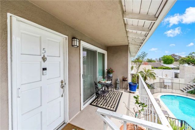 1228 Rutland Rd 5, Newport Beach, CA 92660