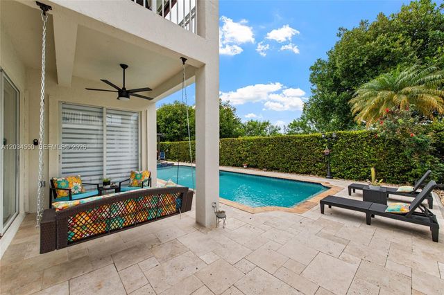 15761 SW 59th Ter, Miami, FL 33193