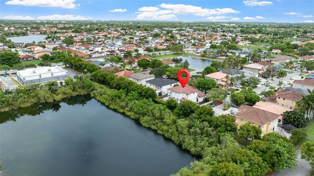 15761 SW 59th Ter, Miami, FL 33193