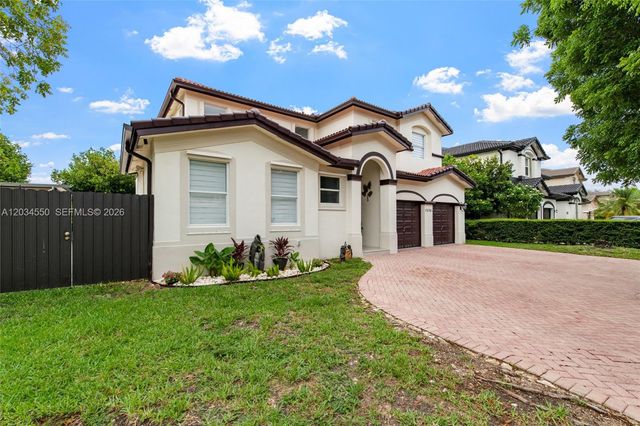 15761 SW 59th Ter, Miami, FL 33193