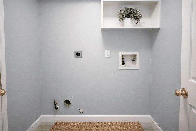 1803 West Welsford, Apple Springs, TX 77386