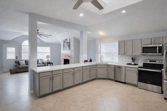 1803 West Welsford, Apple Springs, TX 77386