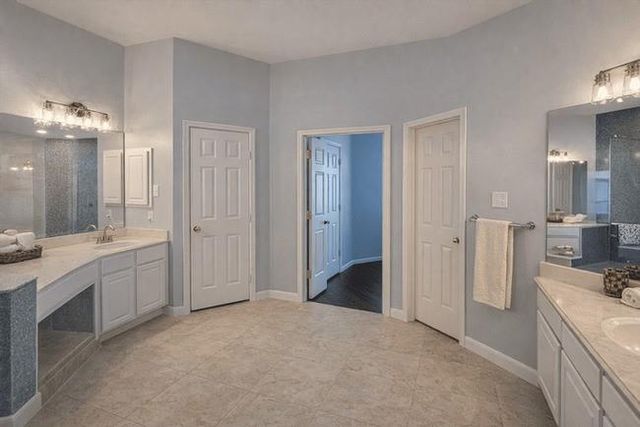 1803 West Welsford, Apple Springs, TX 77386