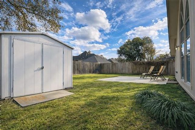 1803 West Welsford, Apple Springs, TX 77386