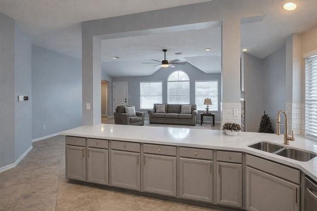 1803 West Welsford, Apple Springs, TX 77386