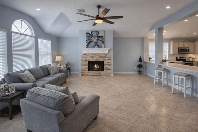 1803 West Welsford, Apple Springs, TX 77386