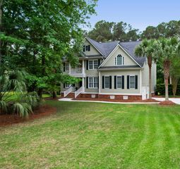 3474 Shagbark Circle, Mount Pleasant, SC 29466