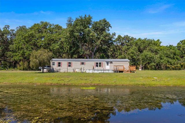 11902 CR 727, Webster, FL 33597