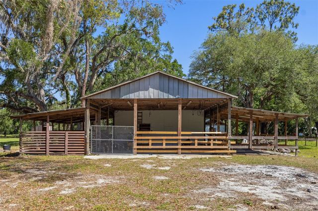 11902 CR 727, Webster, FL 33597