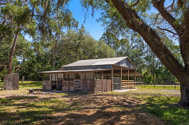 11902 CR 727, Webster, FL 33597