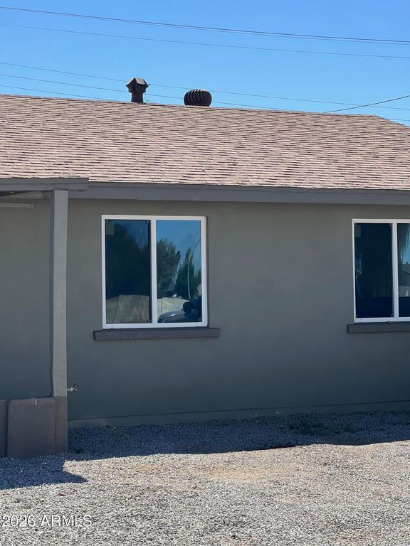 6831 W CAMELBACK Road, Phoenix, AZ 85033 — photo 2