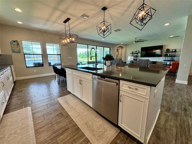 12870 TWIN BRIDGES DRIVE, Riverview, FL 33579