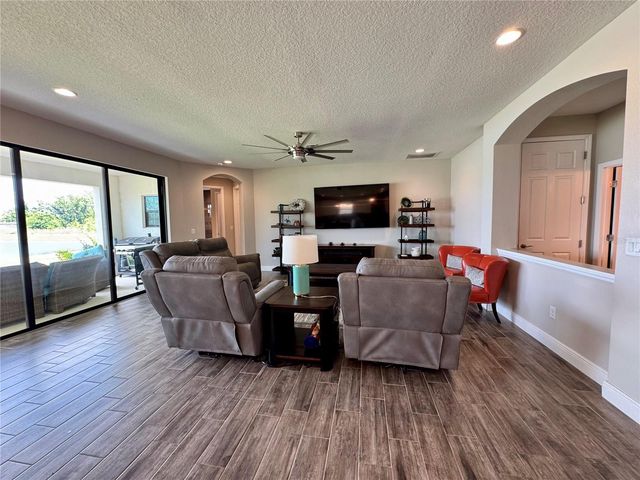 12870 TWIN BRIDGES DRIVE, Riverview, FL 33579