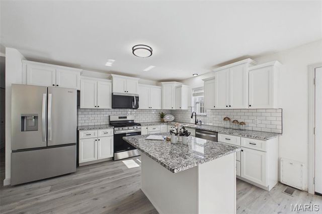 1562 Scenic Drive, Herculaneum, MO 63048