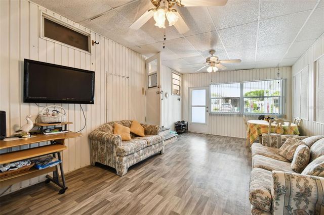 12651 SEMINOLE BOULEVARD 1I, Largo, FL 33778