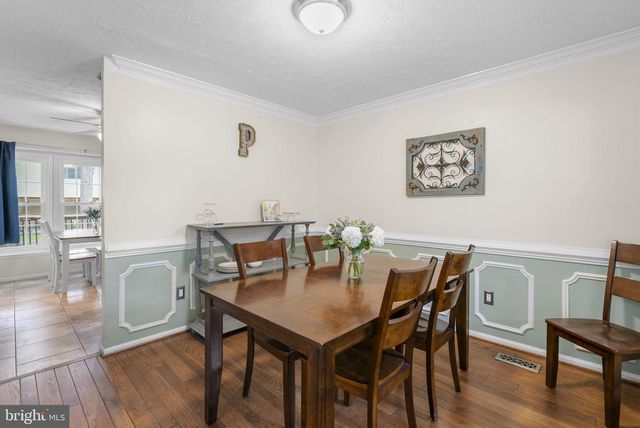 6343 ROAN STALLION LN, Columbia, MD 21045