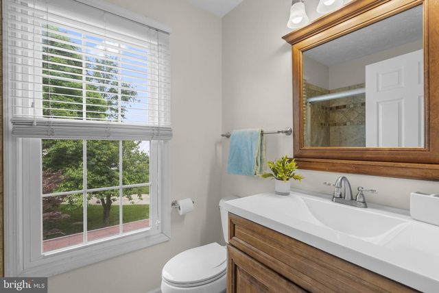 6343 ROAN STALLION LN, Columbia, MD 21045
