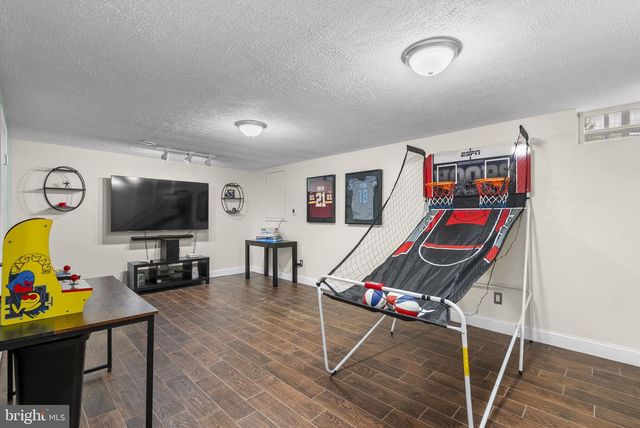 6343 ROAN STALLION LN, Columbia, MD 21045