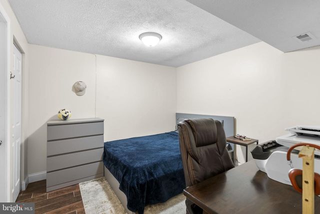 6343 ROAN STALLION LN, Columbia, MD 21045