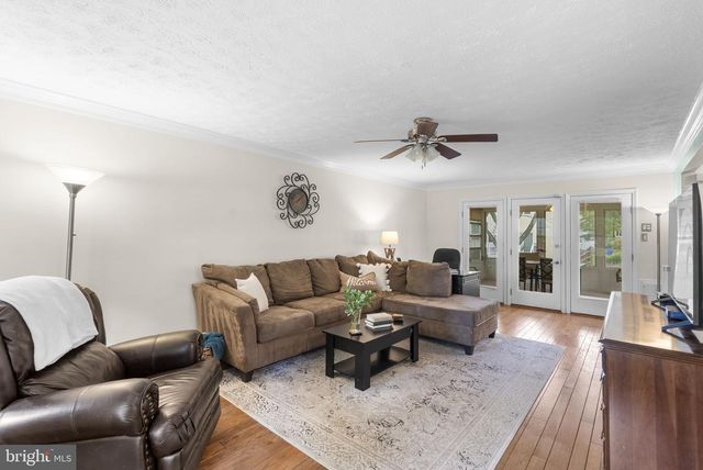 6343 ROAN STALLION LN, Columbia, MD 21045