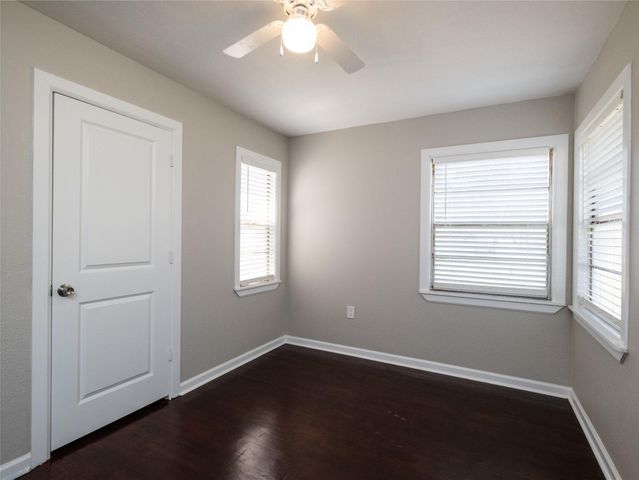 3215 Soway Street, Houston, TX 77080