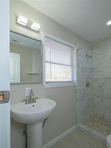 3215 Soway Street, Houston, TX 77080