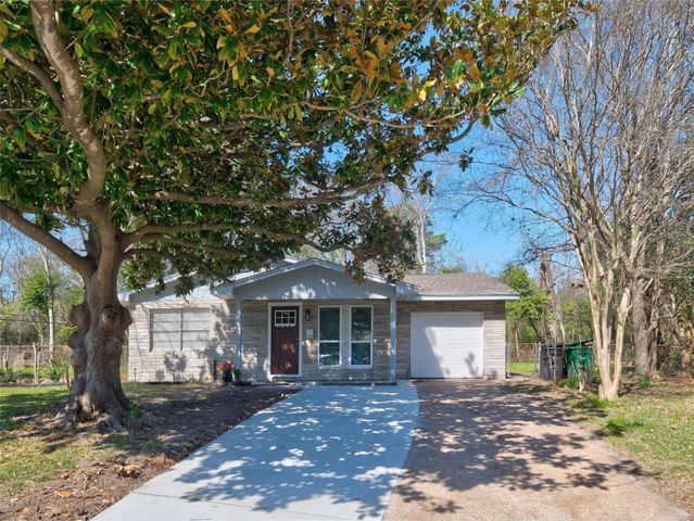 3215 Soway Street, Houston, TX 77080