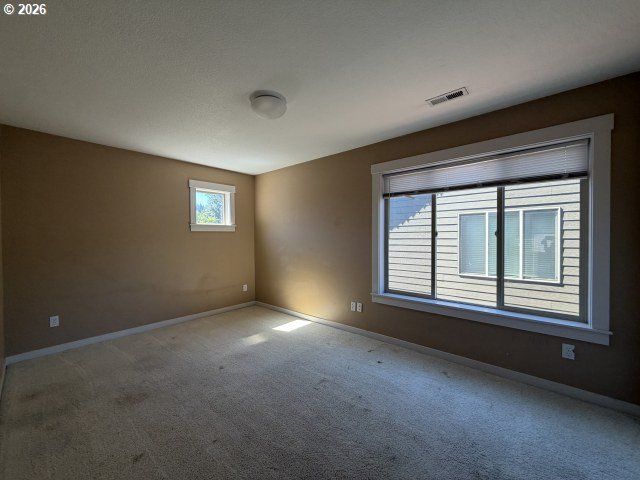 11221 Se VERNAZZA Ln, Happy Valley, OR 97086