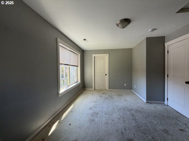 11221 Se VERNAZZA Ln, Happy Valley, OR 97086