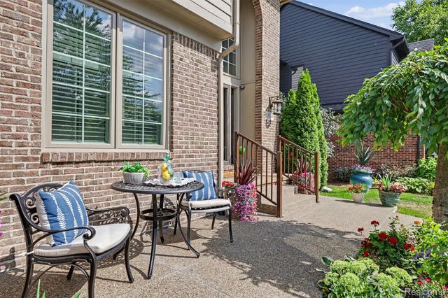 13340 Andover Drive, Plymouth Charter Township, MI 48170