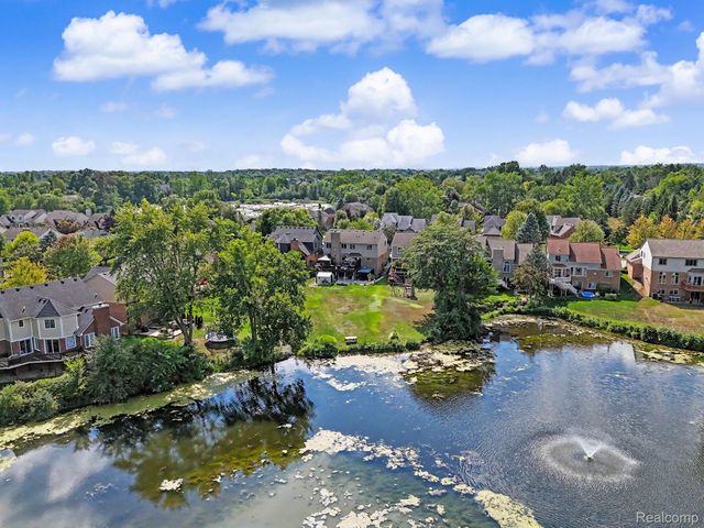 13340 Andover Drive, Plymouth Charter Township, MI 48170