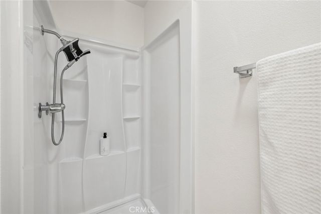 125 S Sierra Madre 215, Pasadena, CA 91107