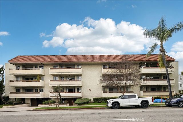 125 S Sierra Madre 215, Pasadena, CA 91107