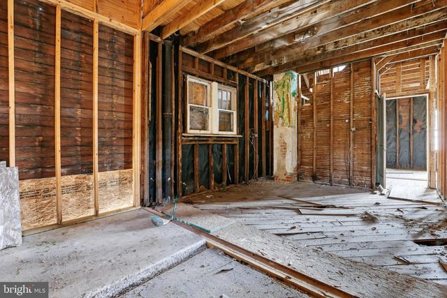 44 WATER ST, Hagerstown, MD 21740