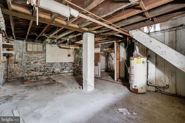 44 WATER ST, Hagerstown, MD 21740