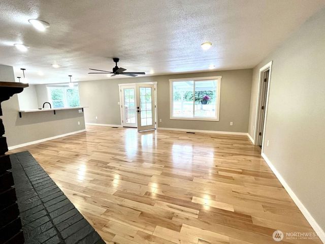 4012 267th Street E, Spanaway, WA 98387